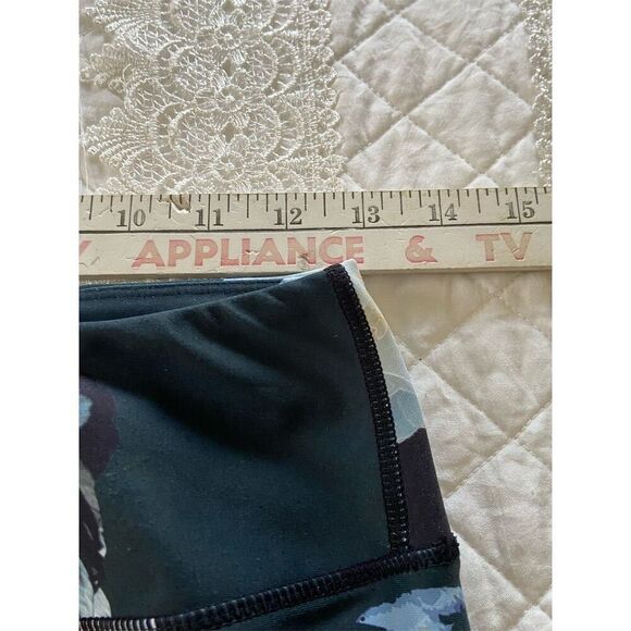 Alfenix Leggings Dark Green with Floral Print Workout High Waist Size M - Picture 2 of 8